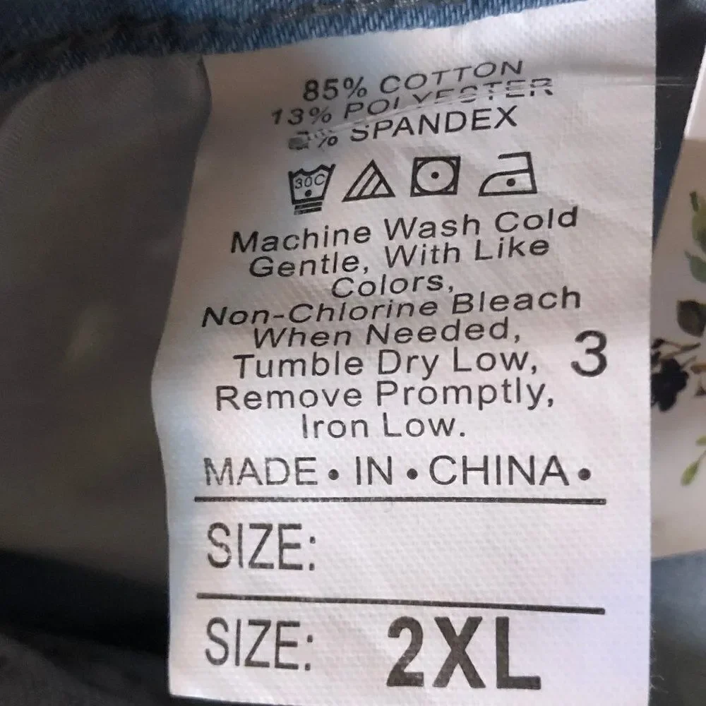 Light Wash Super Ripped Skinny Jeans NWT 1X 2X 3X